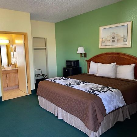 Relax Inn Dilley Exterior foto